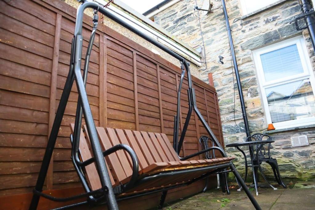 Dol Bach - Your Homely Welsh Cottage In The Heart Of Snowdonia Blaenau Ffestiniog Eksteriør billede